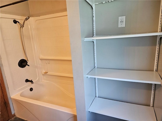 241 S Main St, Argenta, IL 62501 - full bathroom with tub / shower combination