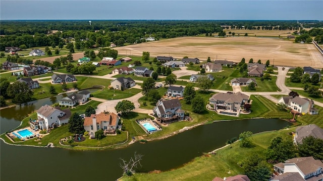 11154 E Ravenwood Ct, Effingham, IL 62401 - aerial view of residential area with a large body of water