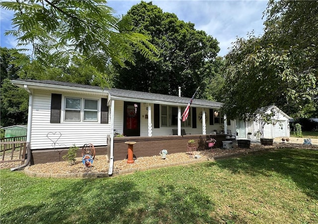 714 Parras St, Danville, IL 61832 - single story home featuring a porch and an attached garage