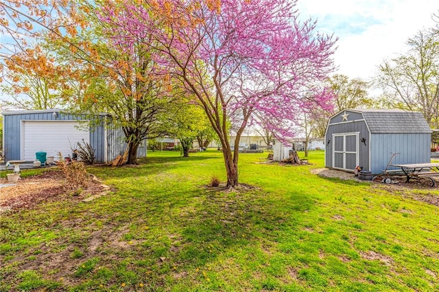109 Benton St, Tower Hill, IL 62571 - photo 7