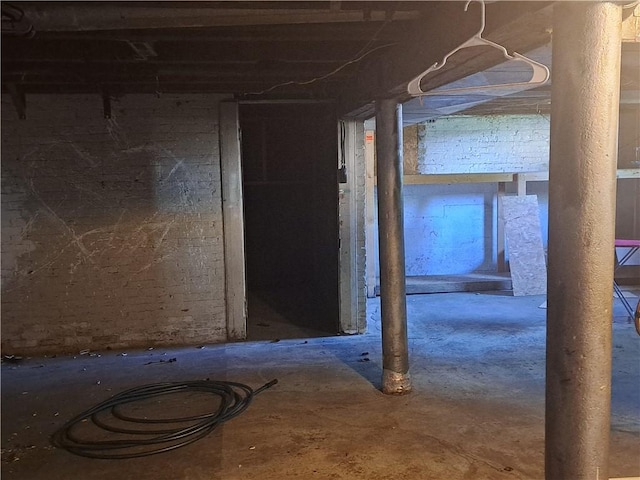 508 S Webster St, Robinson, IL 62454 - view of miscellaneous room