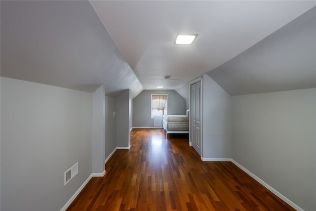 1418 10th St, Charleston, IL 61920 - photo 9