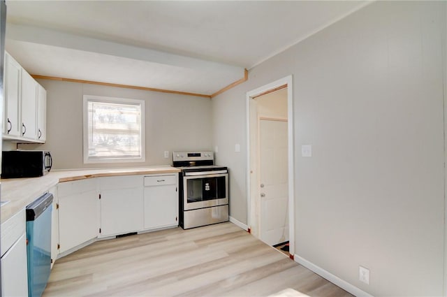 kitchen with appliances with stainless steel finishes, crown molding, light hardwood / wood-style flooring, and white cabinets