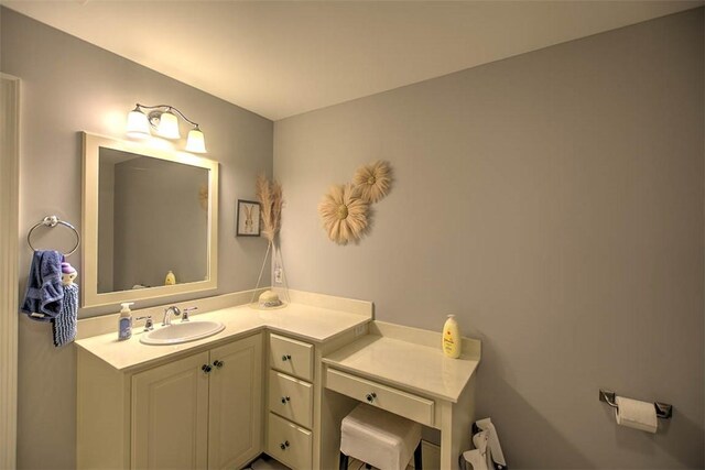 2125 Reserve Way, Decatur, IL 62521 - bathroom with vanity