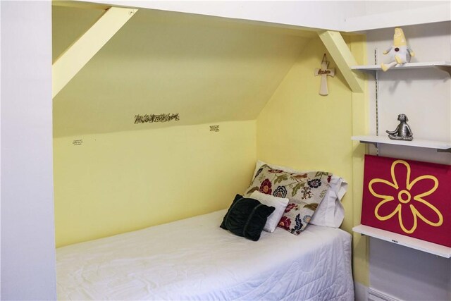 3416 Western Ave, Mattoon, IL 61938 - bedroom with vaulted ceiling