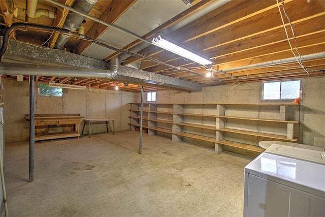 3103 N Oakland Ave, Decatur, IL 62526 - basement with washing machine and dryer
