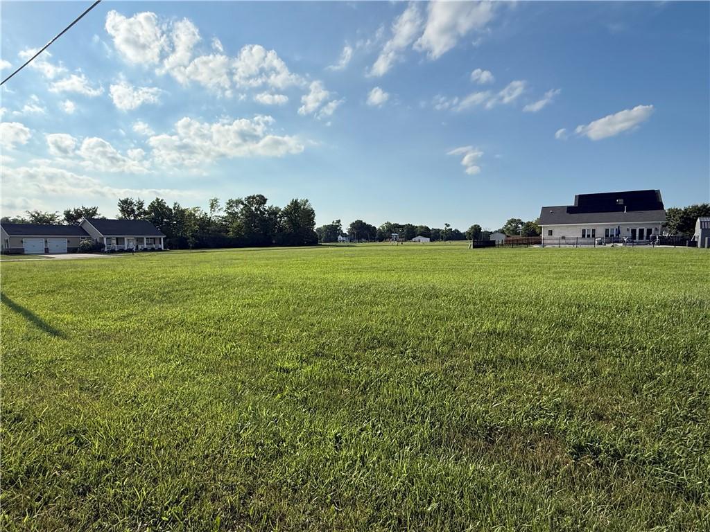 Wood St, Paris, IL 61944 - photo 1