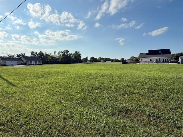 Wood St, Paris, IL 61944 - photo 1