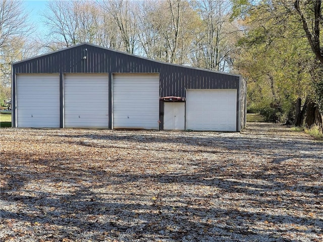 1622 S Cross St, Robinson, IL 62454 - view of detached garage