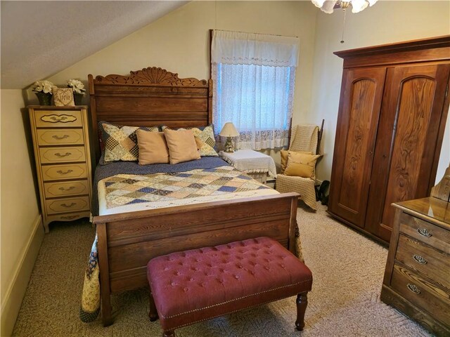 1622 S Cross St, Robinson, IL 62454 - carpeted bedroom featuring lofted ceiling
