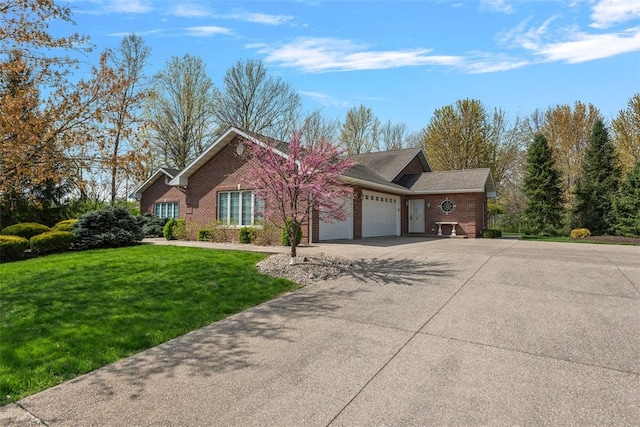 324 Beechwood Dr, Taylorville, IL 62568 - photo 2