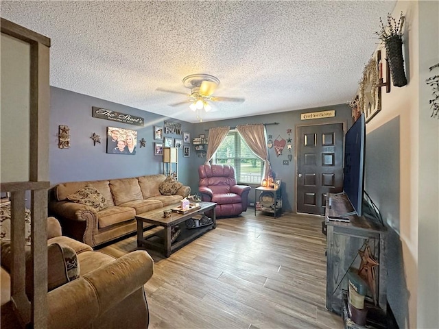 201 W Washington St, Toledo, IL 62468 - photo 5