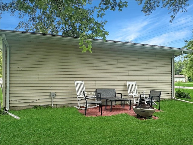 201 W Washington St, Toledo, IL 62468 - photo 3