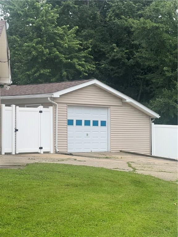 18 Woodmere Dr, Paris, IL 61944 - photo 4