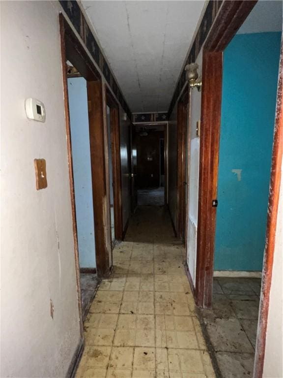 902 N Robb St, Robinson, IL 62454 - hallway with light floors