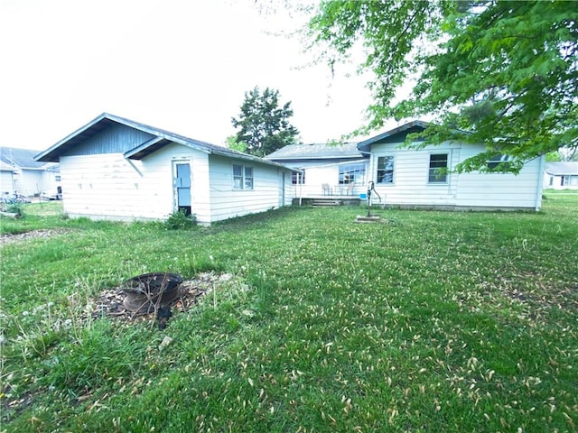 934 N Adams St, Mason, IL 62443 - photo 17