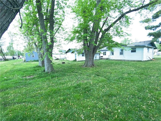 934 N Adams St, Mason, IL 62443 - photo 18