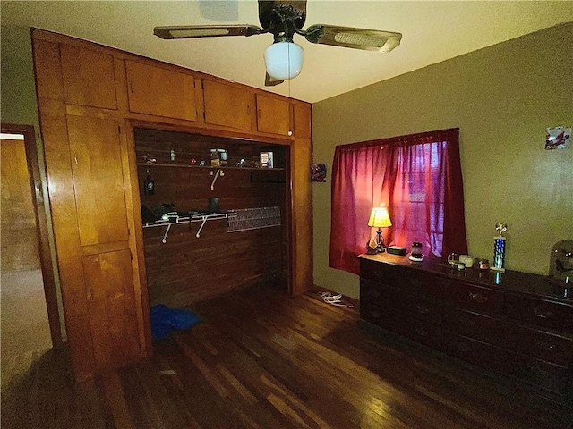 934 N Adams St, Mason, IL 62443 - photo 13