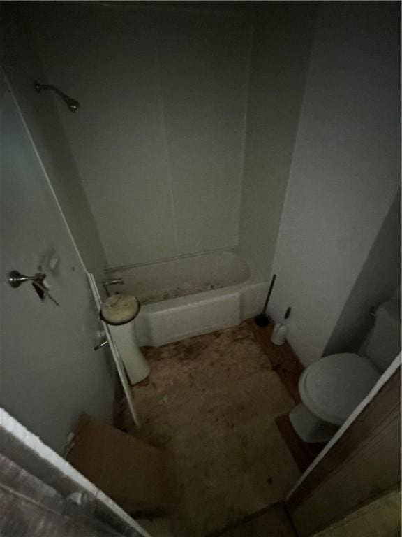1159 Mueller Ave, Decatur, IL 62526 - full bathroom featuring toilet and shower / bath combination