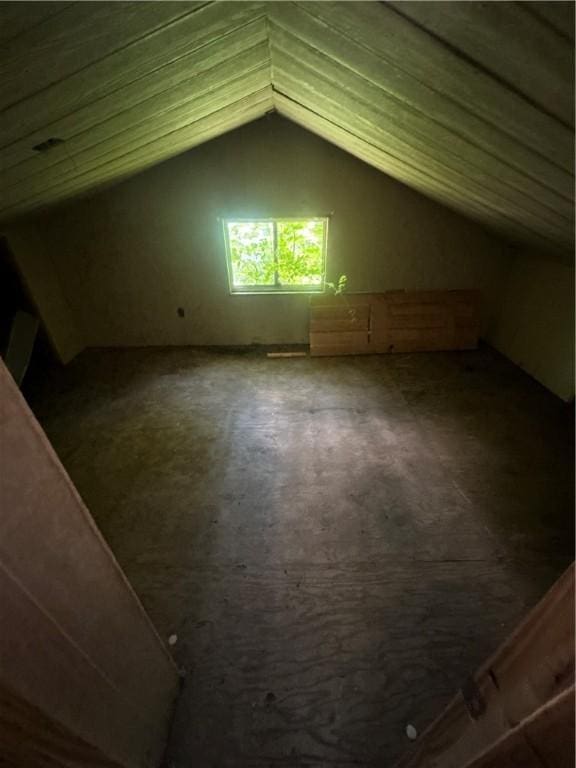 1159 Mueller Ave, Decatur, IL 62526 - bonus room with lofted ceiling