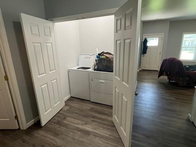 602 S Linden St, Effingham, IL 62401 - washroom with separate washer and dryer and dark wood-style flooring