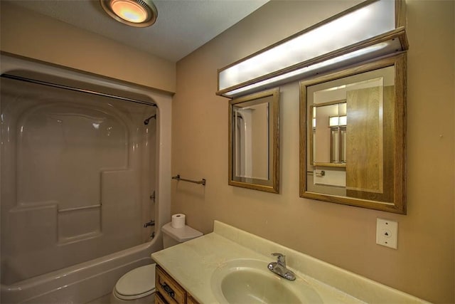 2839 E Wood St, Decatur, IL 62521 - bathroom with shower / bath combination, toilet, and vanity