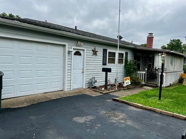 1107 James St, Danville, IL 61832 - photo 1