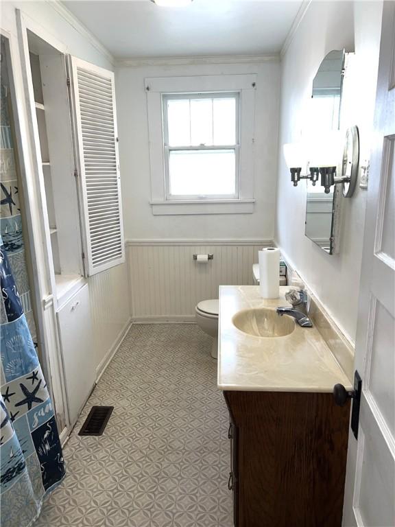 1174 W King St, Decatur, IL 62522 - photo 11