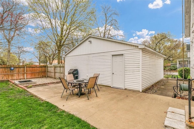 307 W Yates St, Newman, IL 61942 - photo 37