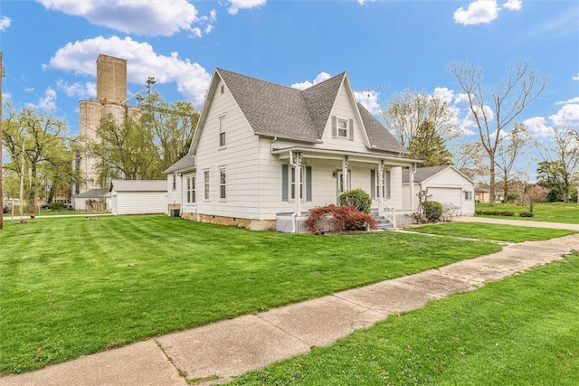 307 W Yates St, Newman, IL 61942 - photo 4