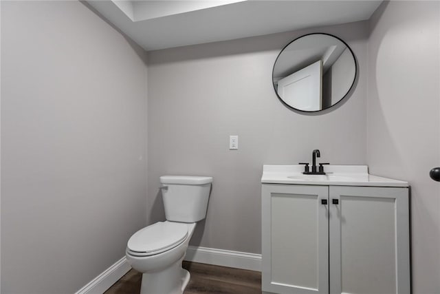 204 W Eiche Ave, Effingham, IL 62401 - bathroom with wood finished floors and vanity