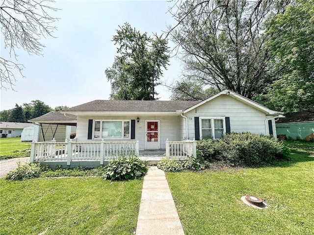 113 E Ohio St, Martinsville, IL 62442 - photo 1