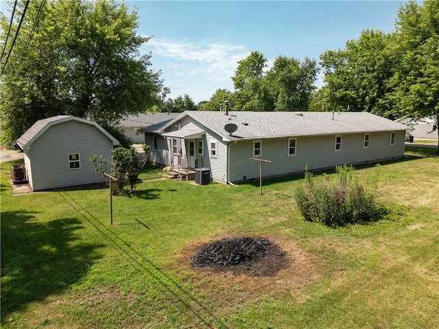 910 Glendale Ave, Tilton, IL 61833 - photo 8
