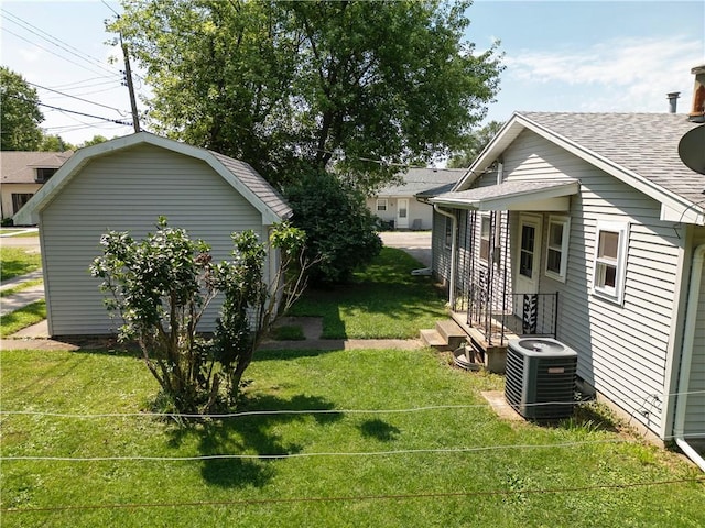 910 Glendale Ave, Tilton, IL 61833 - photo 9