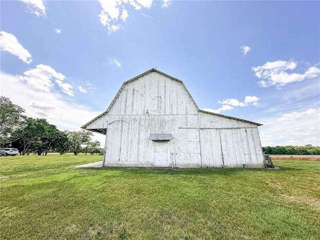 16781 E 1600th Ave, Palestine, IL 62451 - view of barn with a lawn
