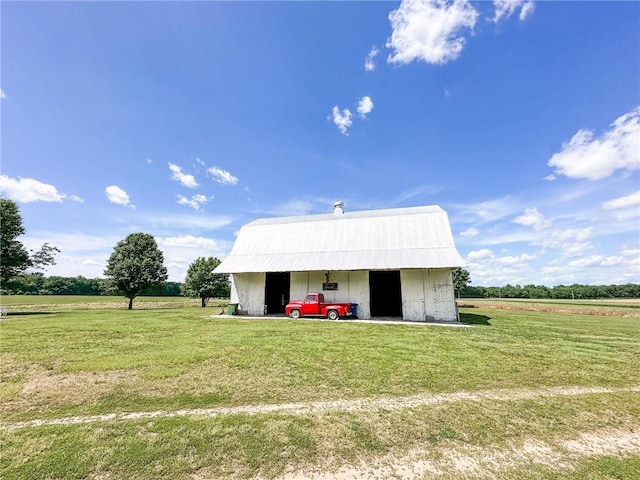 16781 E 1600th Ave, Palestine, IL 62451 - view of barn featuring a yard and a rural view