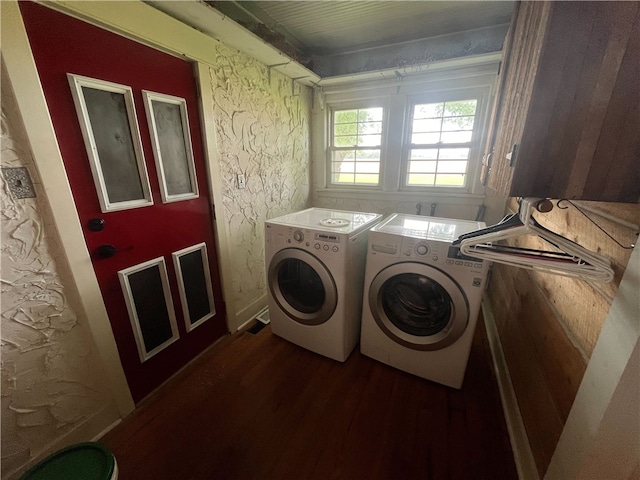20301 E Darwin Ferry Rd, West Union, IL 62477 - laundry room featuring washer and clothes dryer and wood finished floors