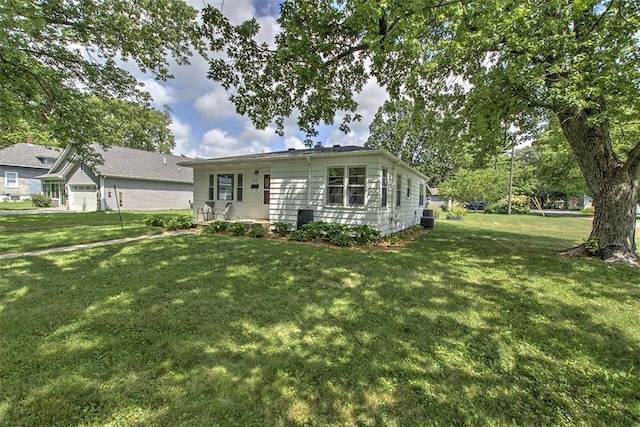 918 E Lincoln St, Monticello, IL 61856 - photo 4