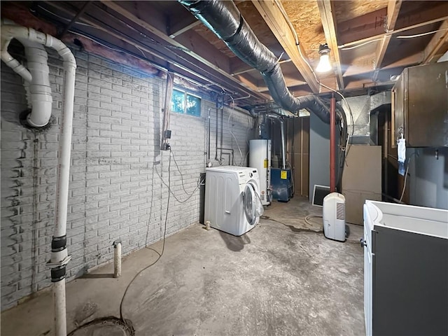 2145 E 1500 N Rd, Shelbyville, IL 62565 - basement featuring washing machine and dryer, water heater, and refrigerator