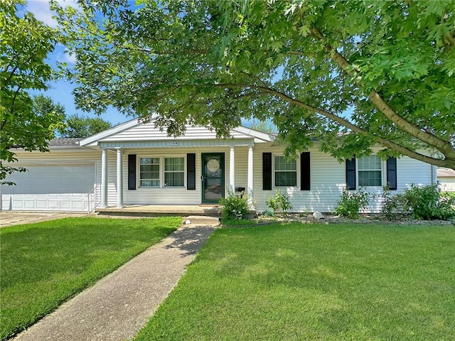 1314 Meadow Pl, Marshall, IL 62441 - photo 2