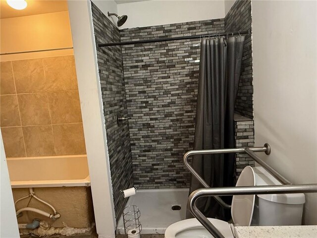 5296 E County Road 1100n, Mattoon, IL 61938 - full bathroom featuring a shower stall and toilet
