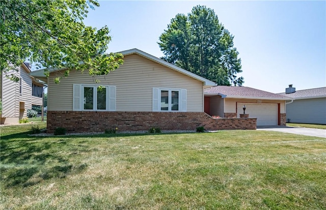 4642 Dogwood Ct, Decatur, IL 62526 - single story home featuring brick siding, an attached garage, driveway, and a front lawn