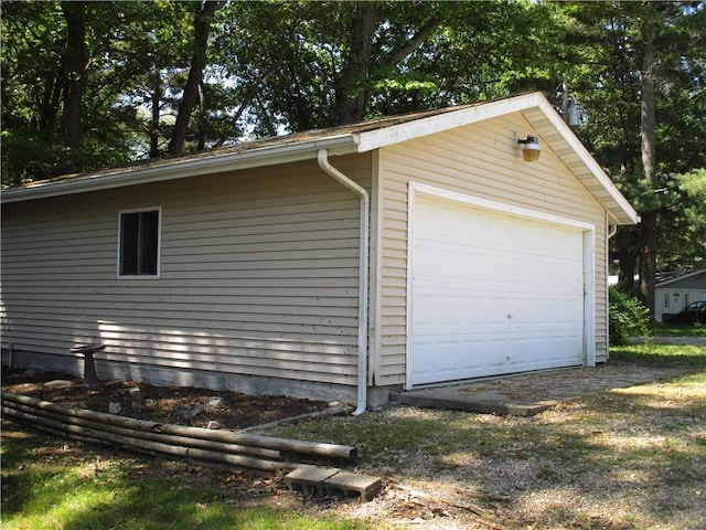 15 Oak Tree Ln, Pana, IL 62557 - view of detached garage