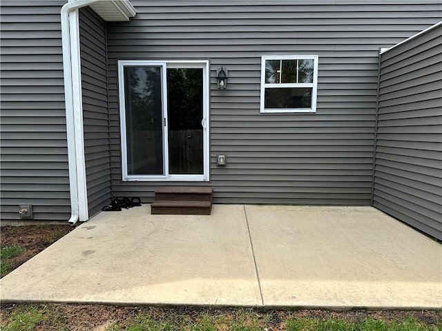 3006 E Stillwater Lndg, Urbana, IL 61802 - view of patio featuring entry steps
