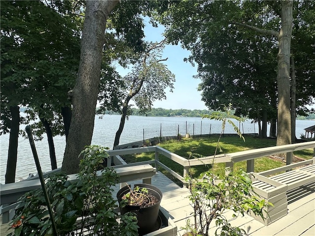 10 Lakeshore Ct, Danville, IL 61832 - wooden terrace featuring a water view