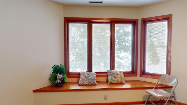 10 Lakeshore Ct, Danville, IL 61832 - dining area with plenty of natural light