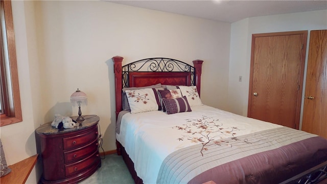 10 Lakeshore Ct, Danville, IL 61832 - bedroom with carpet