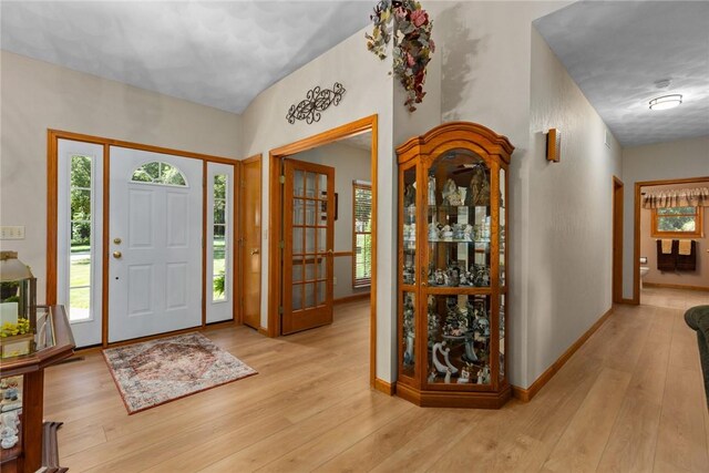 8434 Meadowview Rd, Effingham, IL 62401 - entryway featuring light wood-style floors