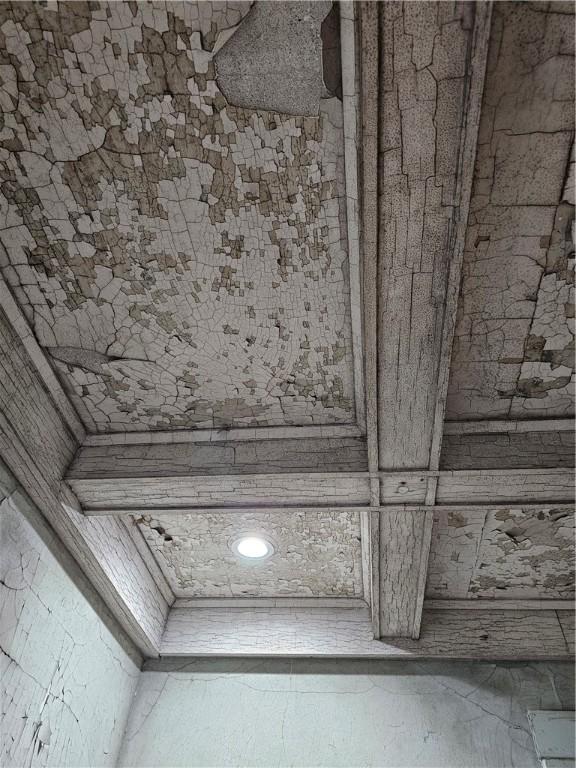 528 E Broadway St, Centralia, IL 62801 - detailed view