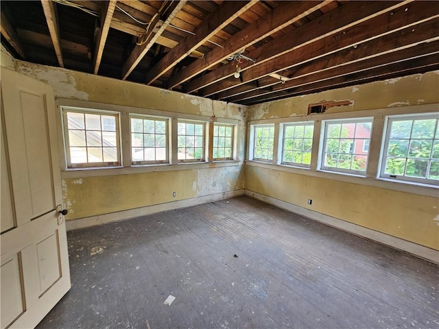 528 E Broadway St, Centralia, IL 62801 - view of unfurnished sunroom